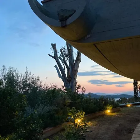 Con Vista Panoramica Вилла